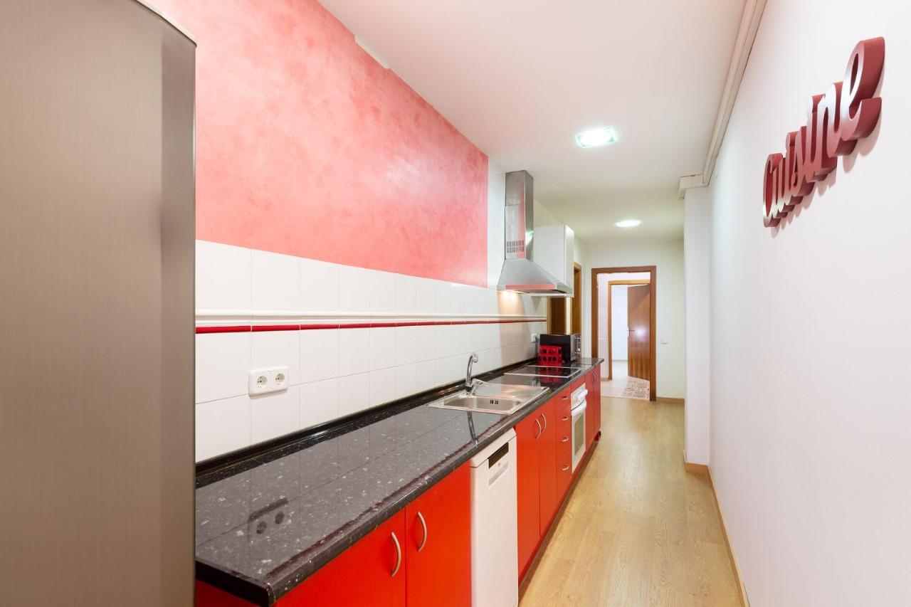 Stay U-Nique Apartments Passatge De Font Барселона Экстерьер фото