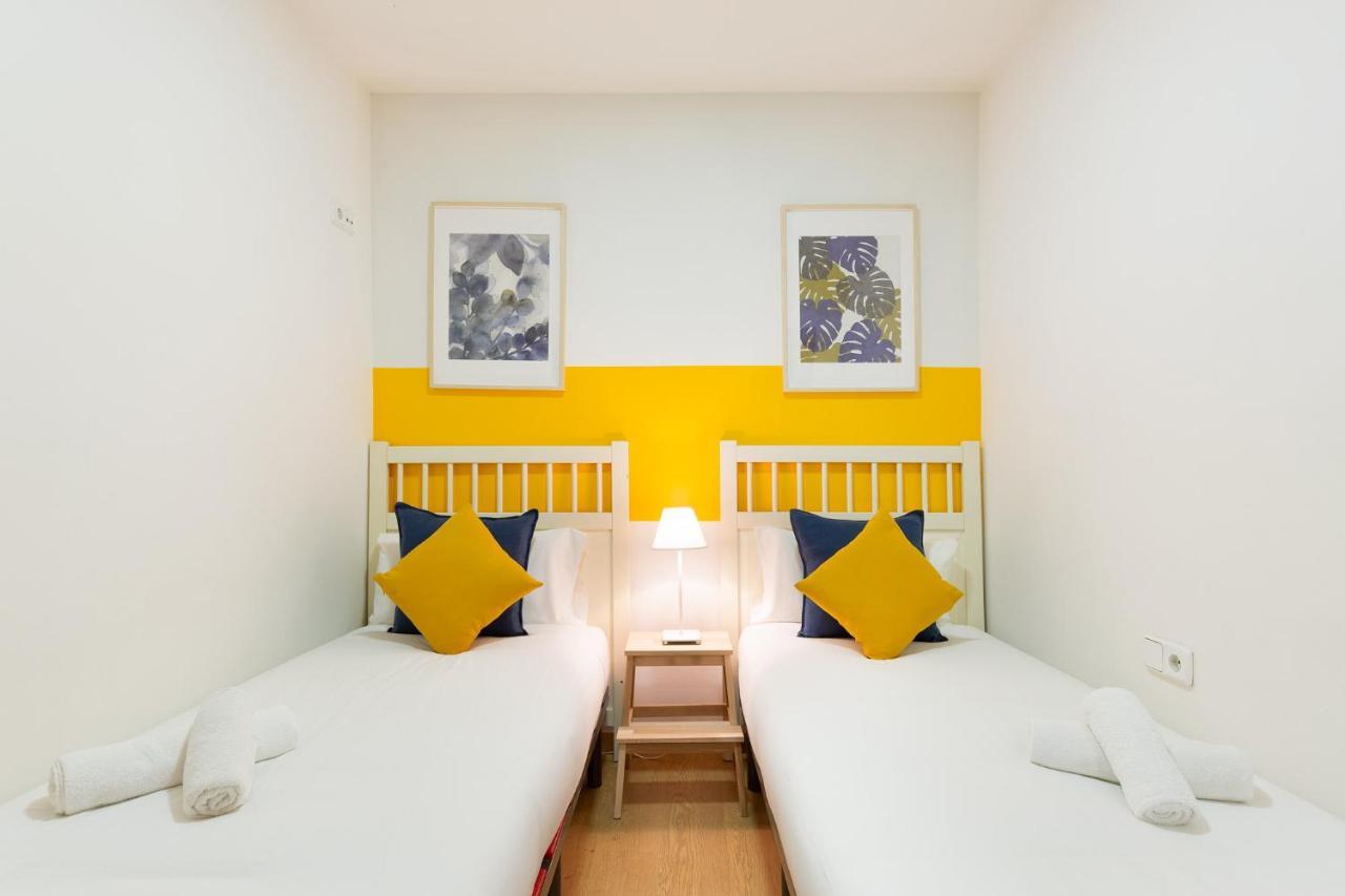 Stay U-Nique Apartments Passatge De Font Барселона Экстерьер фото